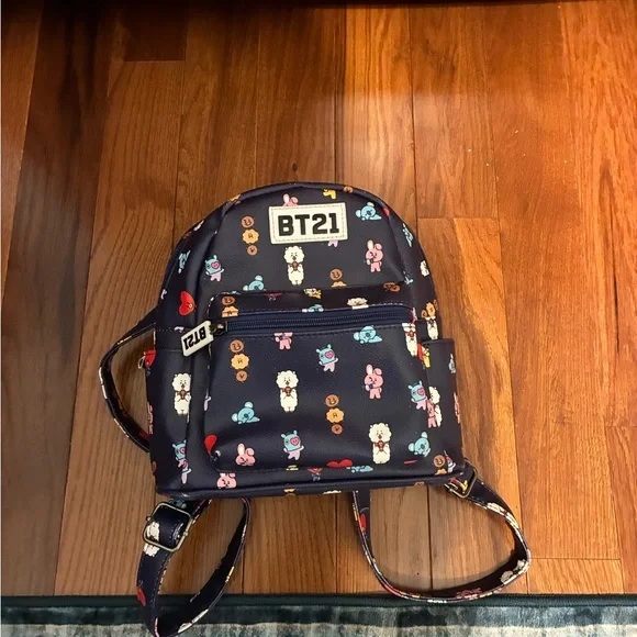 BT21 Navy Blue Backpack - Picture 2 of 4